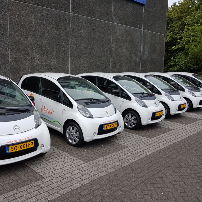 Autobeletterin, belettering wagenpark