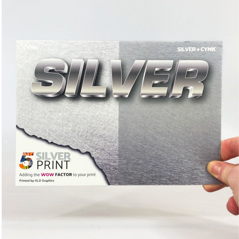 Flyers met metallic zilver, drukwerk met metallic print